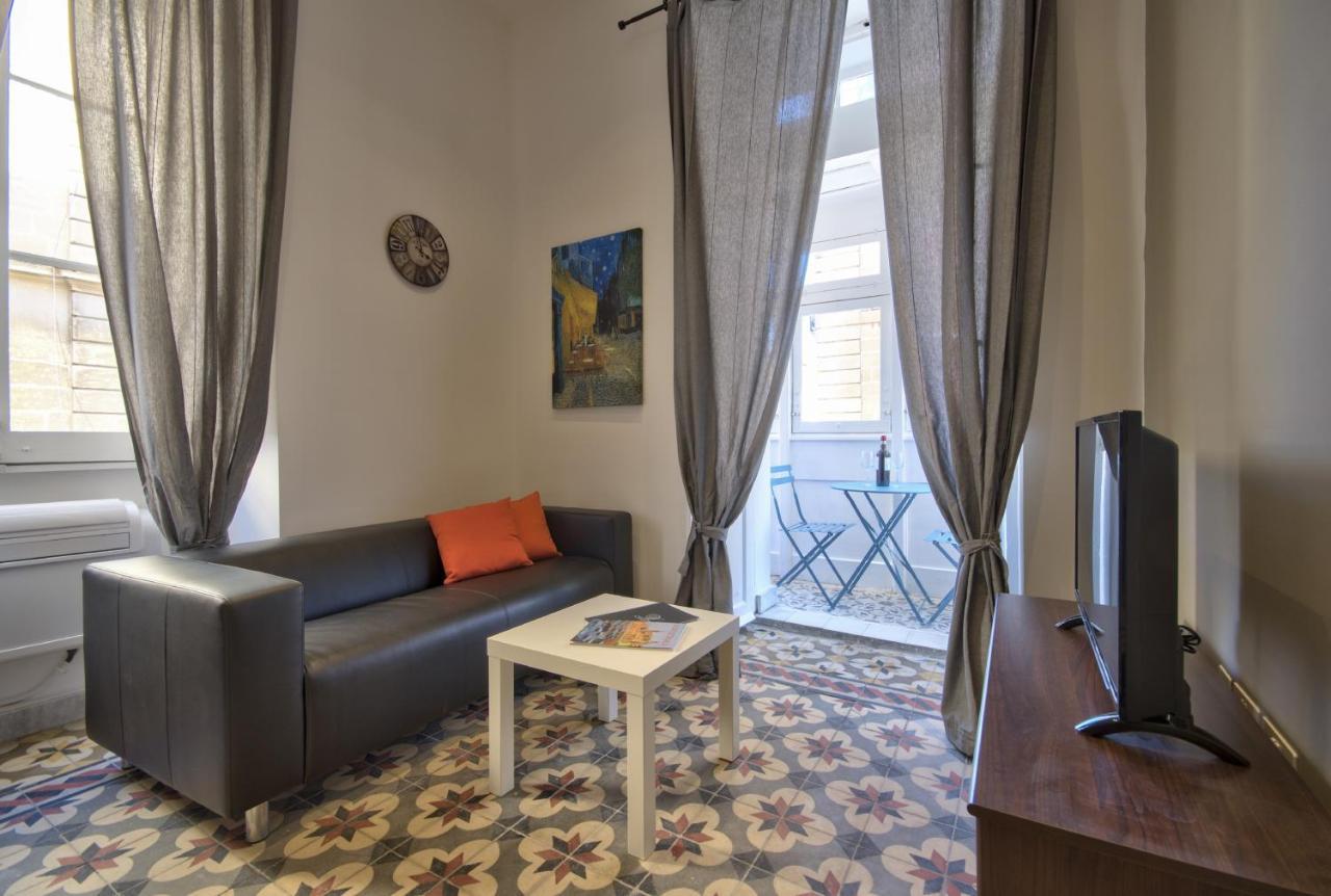 Borgo Apartments 1 & 2 Bedroom Self-Catering Units In Central Валлетта Екстер'єр фото